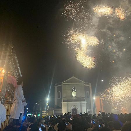 La Fenice Catánia Buitenkant foto